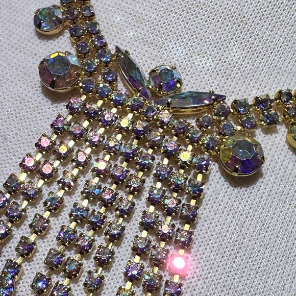 Signed "Artistic" Canadian vintage costume jewelry - Picture 6 of 15